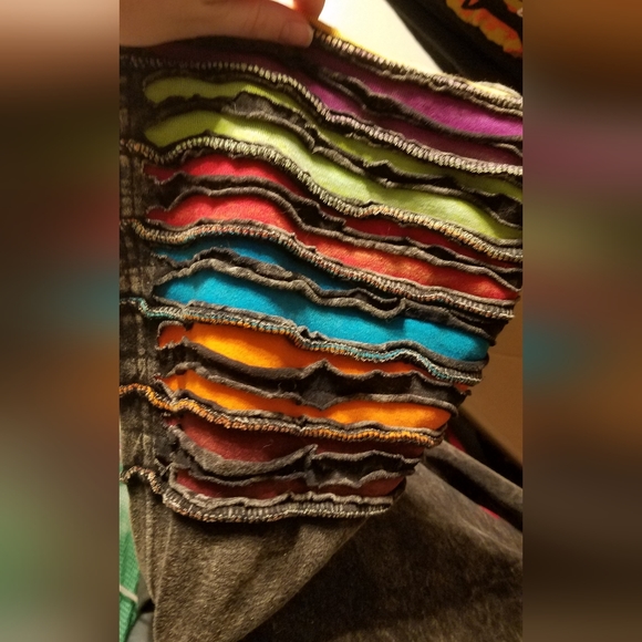 ⚠️DONATING 11/24⚠️Boho Nepalese Handmade Ripped Dyed Hooded Sweatshirt - Picture 4 of 10